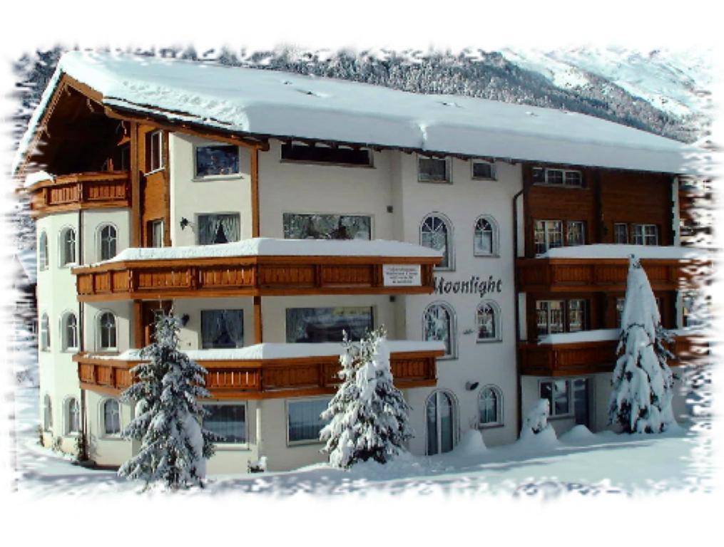 Moonlight Hotel Saas-Grund Buitenkant foto